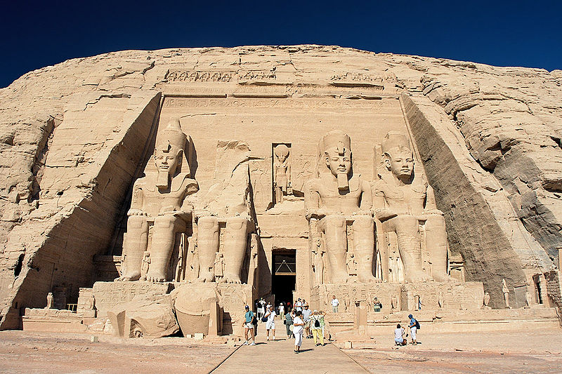 Храм Рамзеса в горе абу-симбел