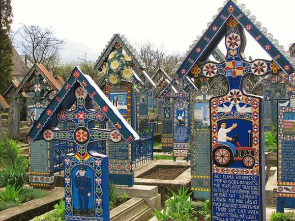 Веселое кладбище Сапанта, Румыния